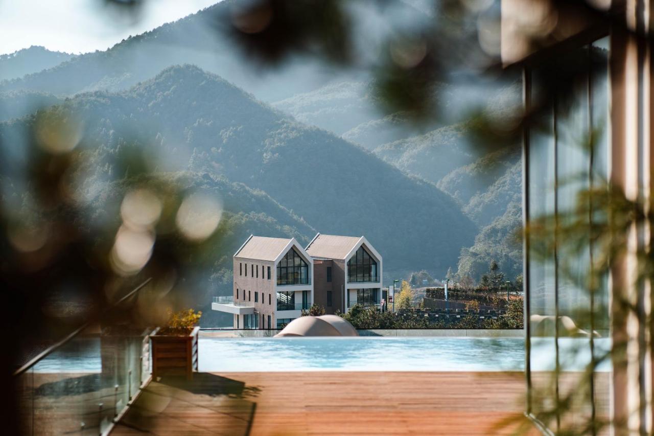 图卷九号度假村 玉山 外观 照片